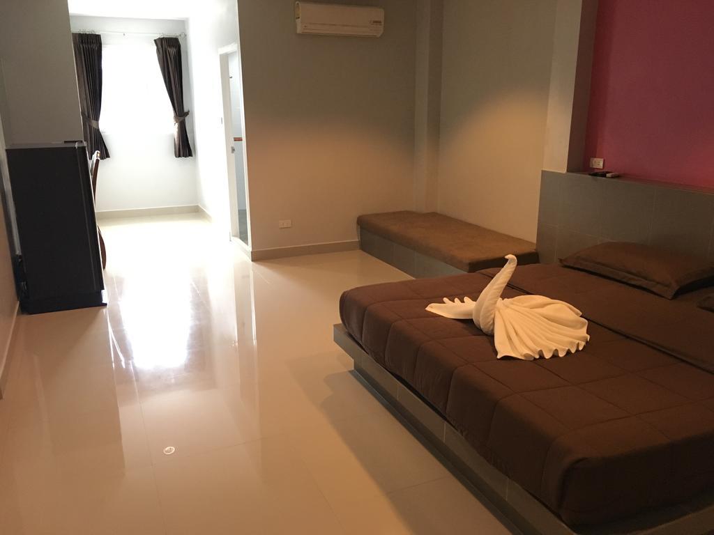 Hotel P.F Mansion Chaweng  Esterno foto